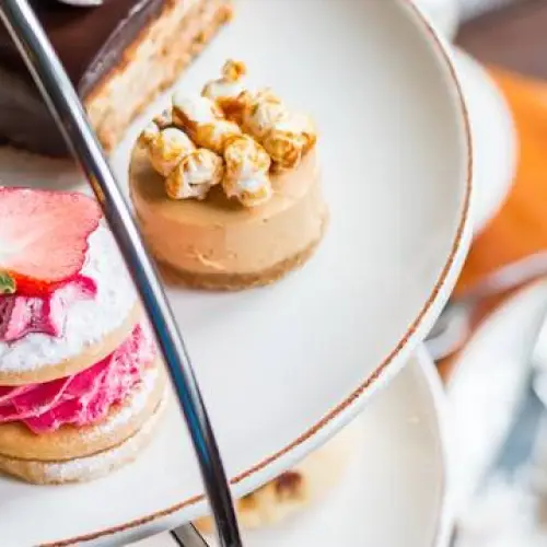 Afternoon Tea Radisson Blu Edwardian New Providence Wharf Hotel