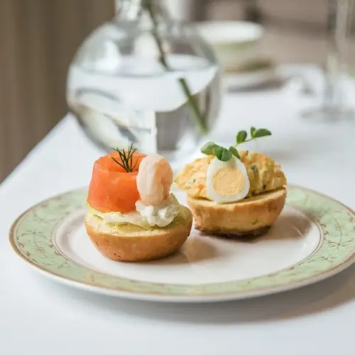 Park Room and Library at Grosvenor House (afternoon tea)