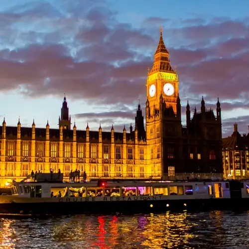 Thames Dinner Cruise