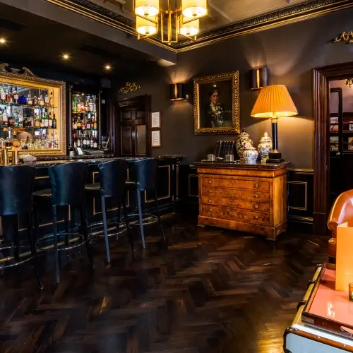 The Chelsea Bar at 11 Cadogan Gardens