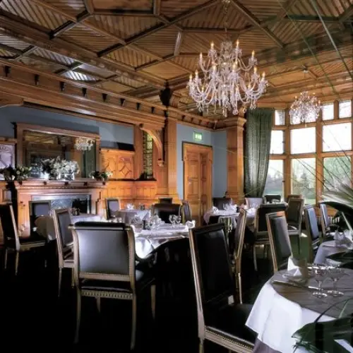 The Oak Room Restaurant