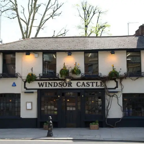 The Windsor Castle - Campden Hill Road